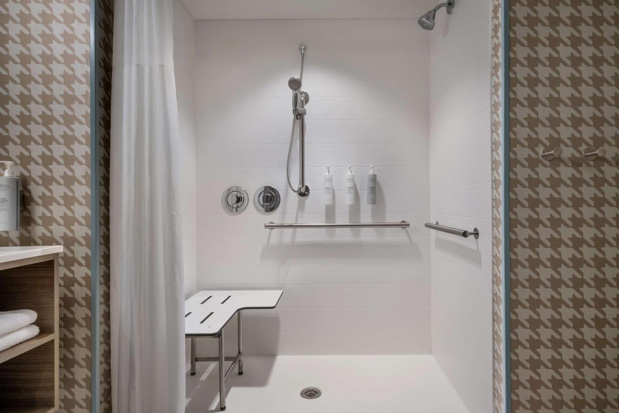 Home2 Suites By Hilton East Austin - Near Downtown And Ut Bagian luar foto